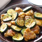 【鶏肉とズッキーニの照り焼きペッパー】ジューシー♪ 激旨！