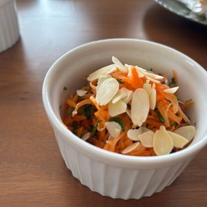 こむぎの作ってみた!投稿(シンプルにおいしい♩基本の人参のラペ)