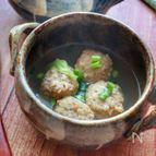 ほっこり優しい♡肉だんごと白菜のコンソメスープ