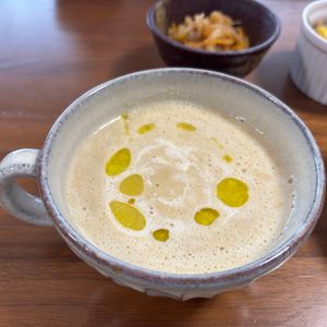こむぎの作ってみた!投稿(カルダモン香る★ひよこ豆のポタージュ)
