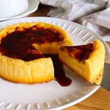 材料3つ!混ぜて焼くだけ、プリンケーキの作り方!