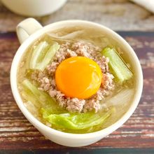 【豚ねぎのあんかけスープ】トロッとした卵黄が合う♪