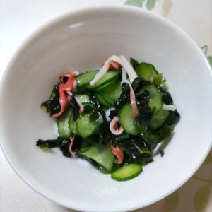 KUMIKOの作ってみた!投稿(【きゅうりとわかめの酢の物】隠し味でさらにおいしく♡)