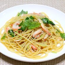 蟹と三つ葉の和風パスタ