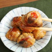 ジュワっと旨い～！【しいたけとトマトの豚バラ巻き】