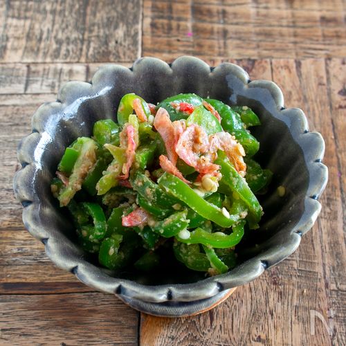 【３分副菜】レンジで簡単♪ピーマンと桜えびの胡麻和え