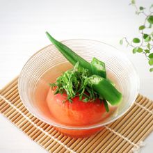 やみつきになる旨さ♡丸ごとトマトの冷たいおでん
