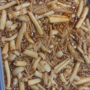 1566896の作ってみた!投稿(レンジで一発！えのきの韓国風ピリ辛なめたけ)