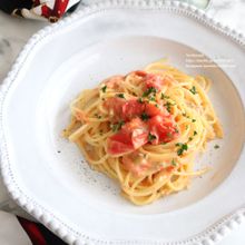 いろいろチーズのトマトクリームパスタ