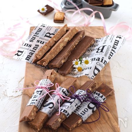 材料たった1つ 簡単すぎるチョコバー バレンタイン レンジ By きゃらきゃら レシピサイト Nadia ナディア プロの料理家のおいしいレシピ
