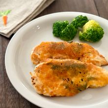 油不使用！外カリッ中しっとり《ささみのカリカリチーズ焼き》