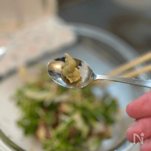 ワインに合う！豆苗たこわさサラダ | レシピサイトNadia