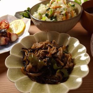 とのちゃまの作ってみた!投稿(しらたきとひじき《手が止まらん♡腸活きんぴら》)