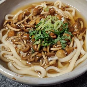 M＊Pの作ってみた!投稿(【なめこおろしうどん】つるんとあったか♪寒い日にぴったり！)