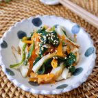 あと1品って時に♪『ちくわとほうれん草と人参の胡麻和え』