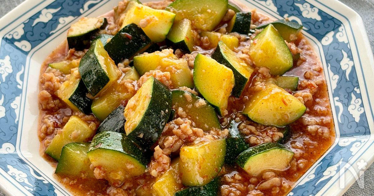 レンジで簡単♪少ない調味料でできる麻婆ズッキーニ