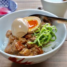 ミルクルーロー飯