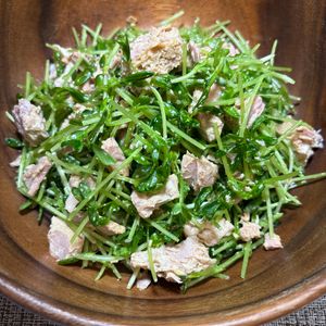 楽ラク手抜キッチン🐶🐾の作ってみた!投稿(［豆苗のツナマヨサラダ］3分でできる簡単副菜)