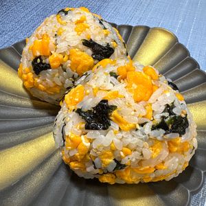 楽ラク手抜キッチン🐶🐾の作ってみた!投稿(韓国のりたまおにぎり)