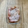 レンジで簡単！夏にぴったり【鶏肉の柚子こしょうポン酢がけ】の工程1