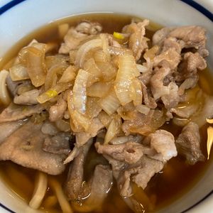 くだもの大好き🧡の作ってみた!投稿(【絶品♡わが家の肉うどん】甘辛お肉とおつゆの相性ばっちり！)