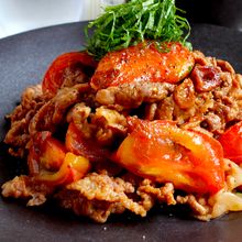 白米なしではもったいない『豚こまトマトのスタミナ炒め』