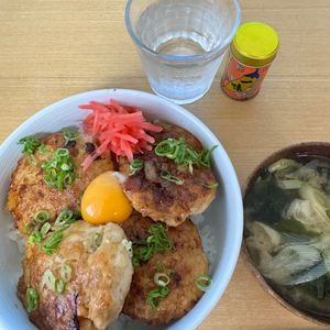 Tsuneaki Okadaの作ってみた!投稿(冷めてもふんわり！大満足【照り焼きつくね】)