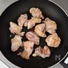 ［鶏とキャベツの豆乳クリーム煮］豆乳＋白だし！まろやかうま♡の工程2