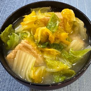 楽ラク手抜キッチン🐶🐾の作ってみた!投稿(旨味とコク◎ほっこり簡単♪厚揚げと白菜のみそ汁)