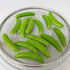 作り置き5分|スナップえんどうとカニカマのレモンごま和えの工程2