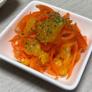 みーこの作ってみた!投稿(みかんのキャロットラペ。おもてなしの副菜、作り置きに♪)