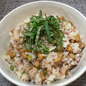 楽ラク手抜キッチン🐶🐾の作ってみた!投稿(ボリュームも栄養も！豚そぼろ納豆ごはん)
