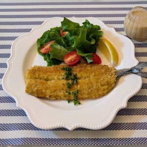 𝔂𝓾𝓶𝓲🍓の作ってみた!投稿(カレー粉と粉チーズが隠し味。秋刀魚のパン粉焼き。)