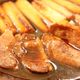 鴨肉と長ねぎの陶板焼き