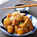 にんにく香る。厚揚げと長芋のコロコロ焼き