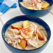 コクうま♪豚肉とさつまいもと豆もやしの豆乳味噌スープ