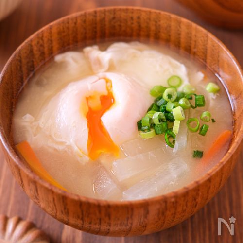 【大根と落とし卵のお味噌汁】まろやかでやさしい味♪