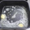 おけましておめでとうの「ポテトとベーコンの巻かないオムレツ」の工程4