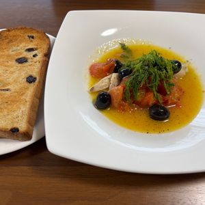 こむぎの作ってみた!投稿(タラとミニトマトのオリーブオイル蒸し)