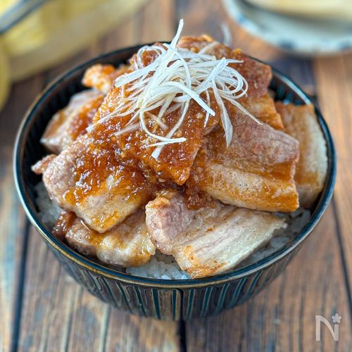 【旨だれ豚丼】絶品だれでご飯が止まらない…！