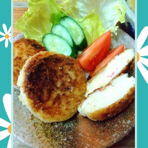 チョロリスの作ってみた!投稿(カニクリーム風コロッケ【#混ぜて焼くだけ #爆発しない】)