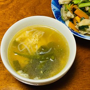 はっぴぃの作ってみた!投稿(ピーマンシャキシャキ！ピーマンとしらたきのスープ)
