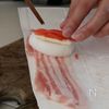 紅生姜で驚愕の美味しさ！【新玉ねぎと紅生姜チーズの肉巻き】の工程3