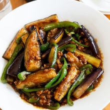 『夏野菜たっぷり麻婆なす』具だくさん♪ピリ辛で食欲アップ！