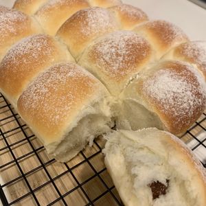 ぐ〜たら子の作ってみた!投稿(練乳ミルク♪ちぎりパン♡ふわふわやわらか〜)