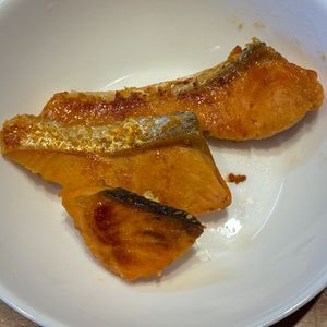 くだもの大好き🧡の作ってみた!投稿(フライパンで焼く、簡単なのに本格的！鮭の西京漬け焼き)