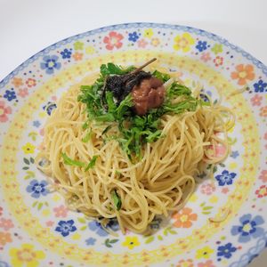 1バーバミーの作ってみた!投稿(切って♪茹でて♪和えただけ
ちりめんバター醤油のご褒美パスタ)