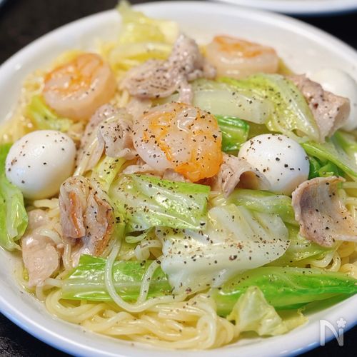 【豚バラキャベツの塩あんかけ麺】具だくさん！一皿で大満足♡