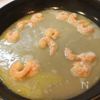 海老とモッツァレラの本鶏だしパスタの工程2