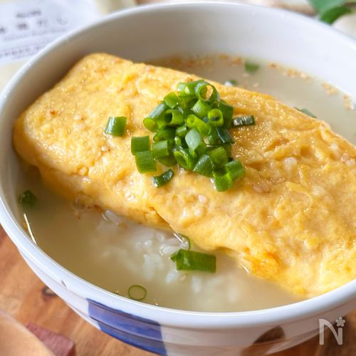 楽しみ方自由自在♪鶏のうま味を感じる【本鶏だし巻きたまご丼】